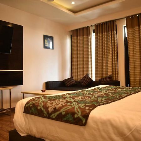 Hotel Black Magic Dharamshala Bagian luar foto