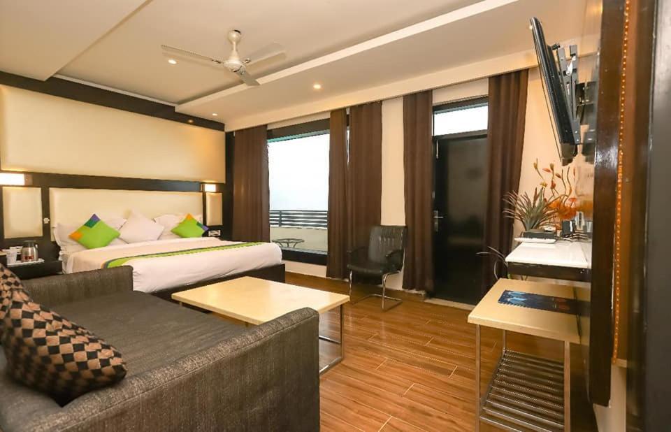 Hotel Black Magic Dharamshala Bagian luar foto